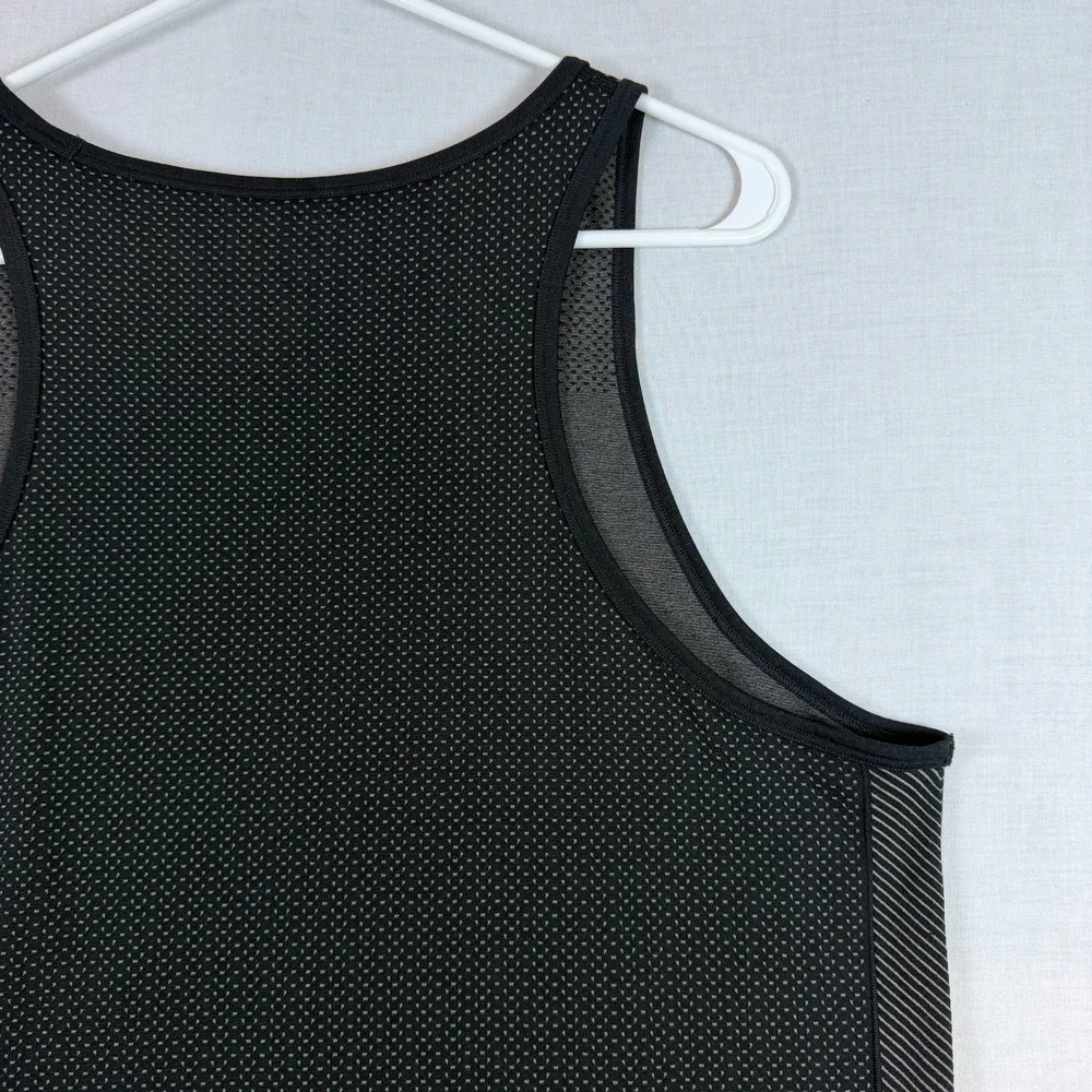 Nike Tank Top Dri-Fit Black Stretch Womens XL Very Comfortable